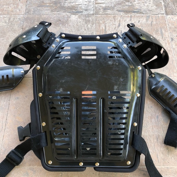 Fly Racing Chest Protector - Picture 8 of 16